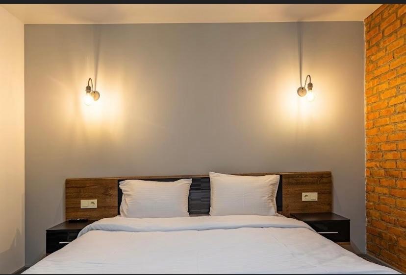 Imperial Hotel バコヴェル エクステリア 写真